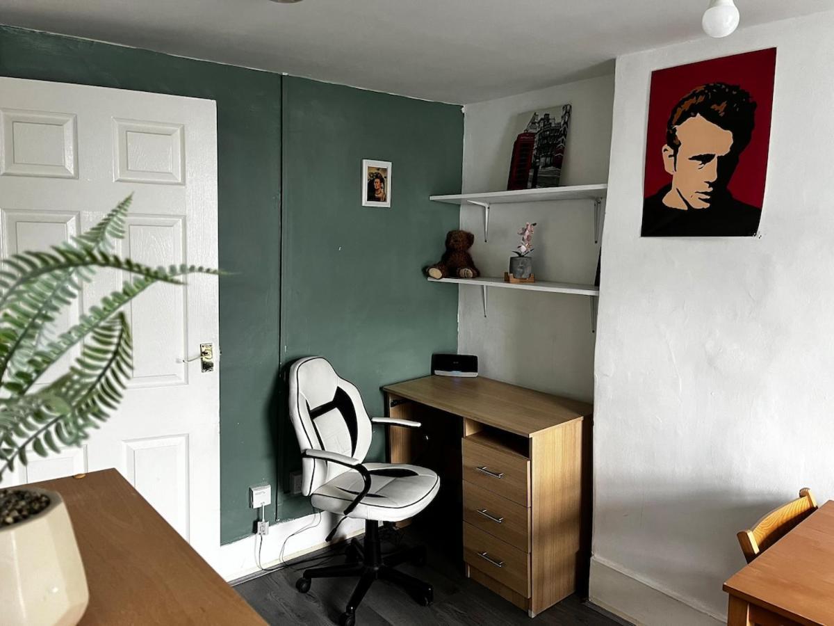 Apartment 2bedroom Basic And Flat *