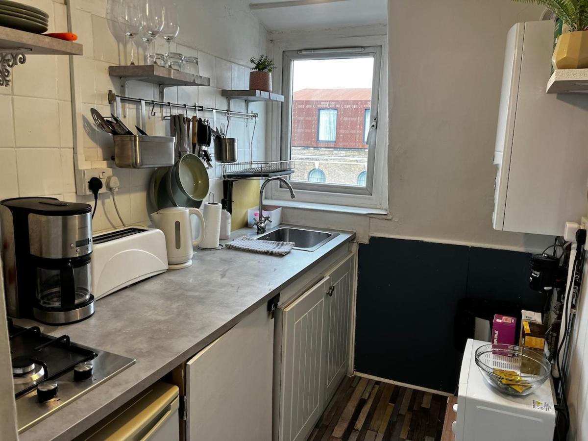 2bedroom Basic And Flat